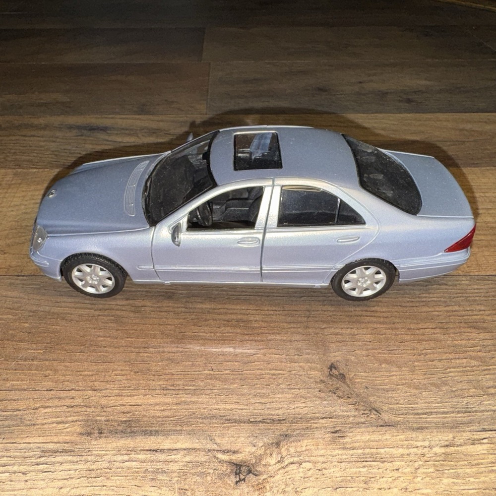 Maisto Mercedes Benz S Class 1:26 Die Cast